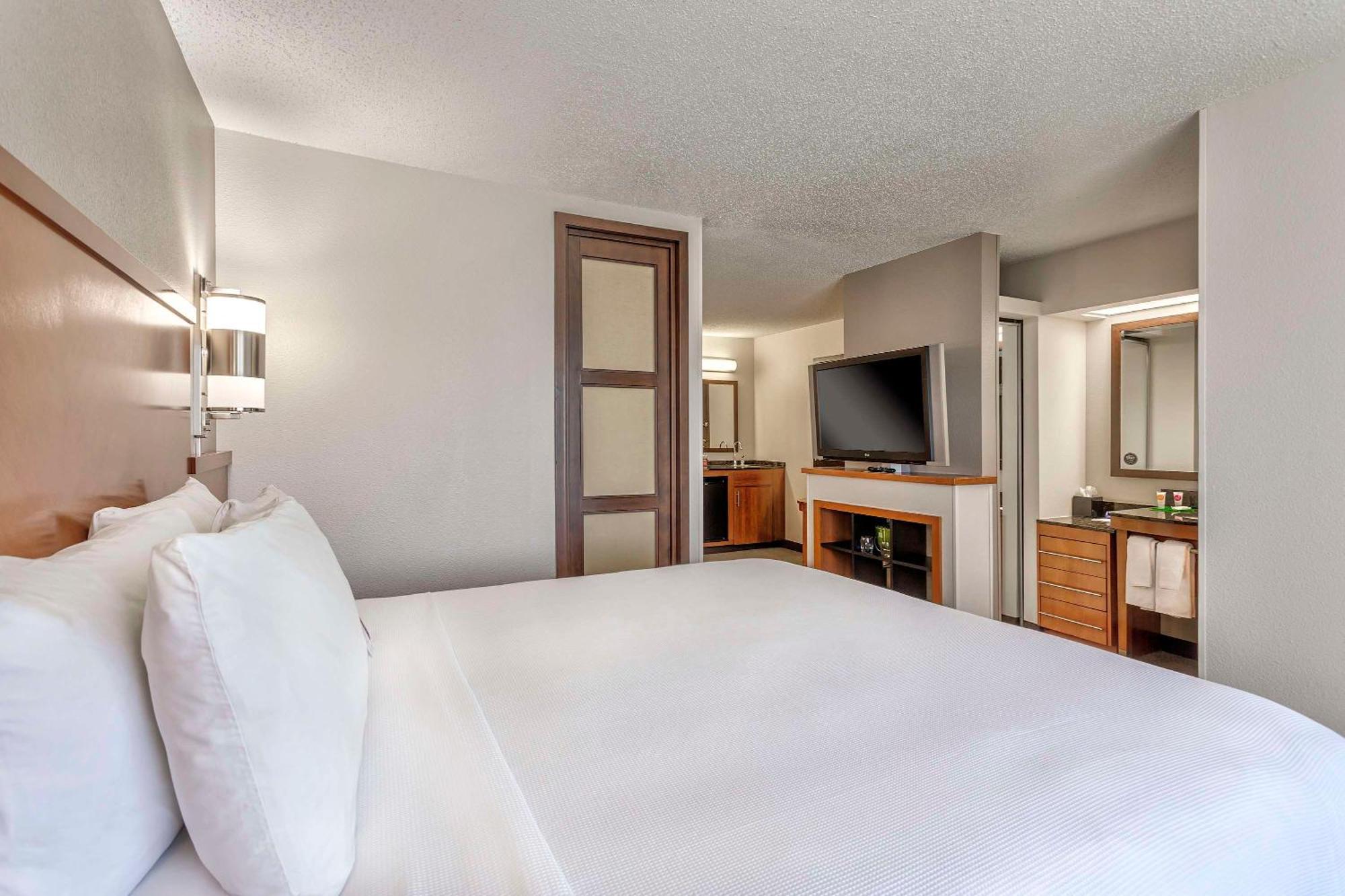 Hyatt Place Kansas City/Overland Park/Convention Center Zewnętrze zdjęcie