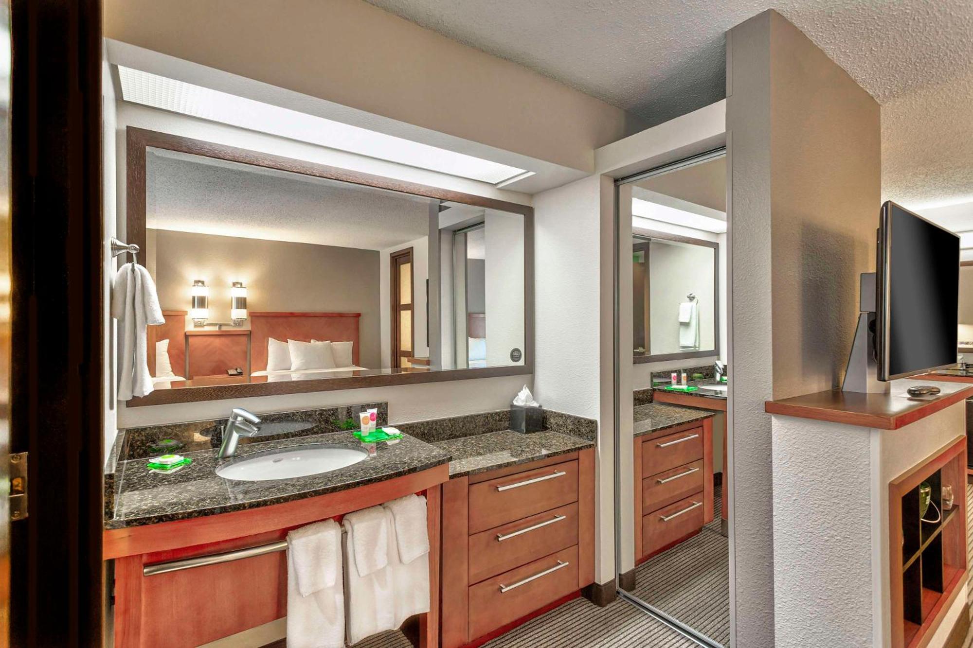 Hyatt Place Kansas City/Overland Park/Convention Center Zewnętrze zdjęcie