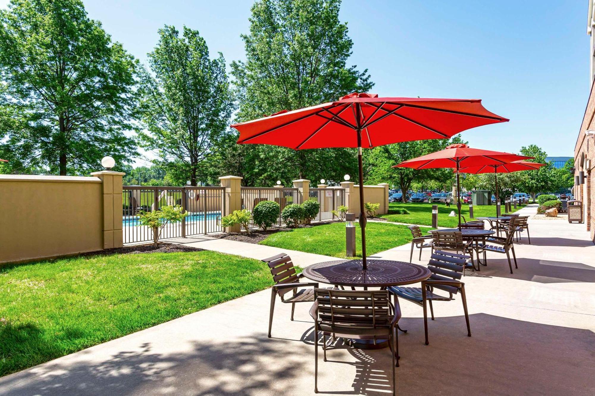 Hyatt Place Kansas City/Overland Park/Convention Center Zewnętrze zdjęcie