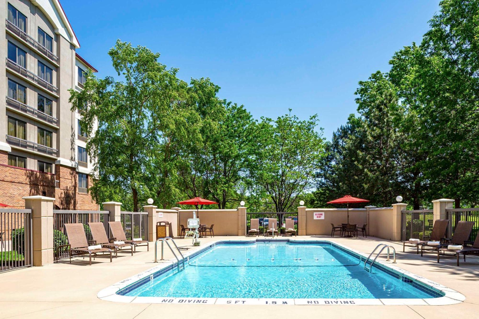 Hyatt Place Kansas City/Overland Park/Convention Center Zewnętrze zdjęcie